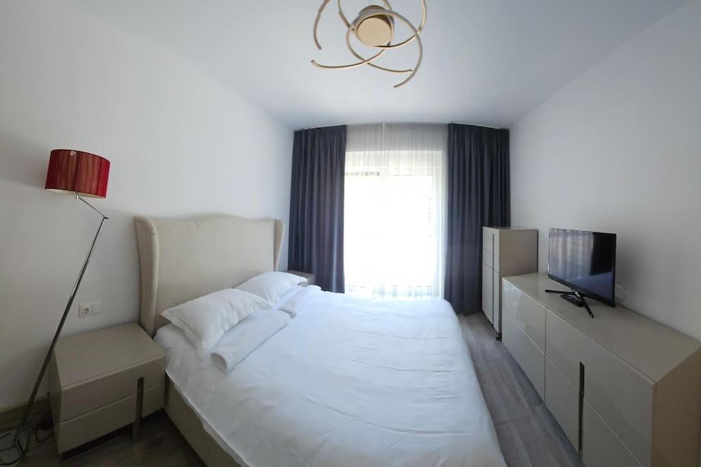 Ewa Green Towers Piteşti Esterno foto