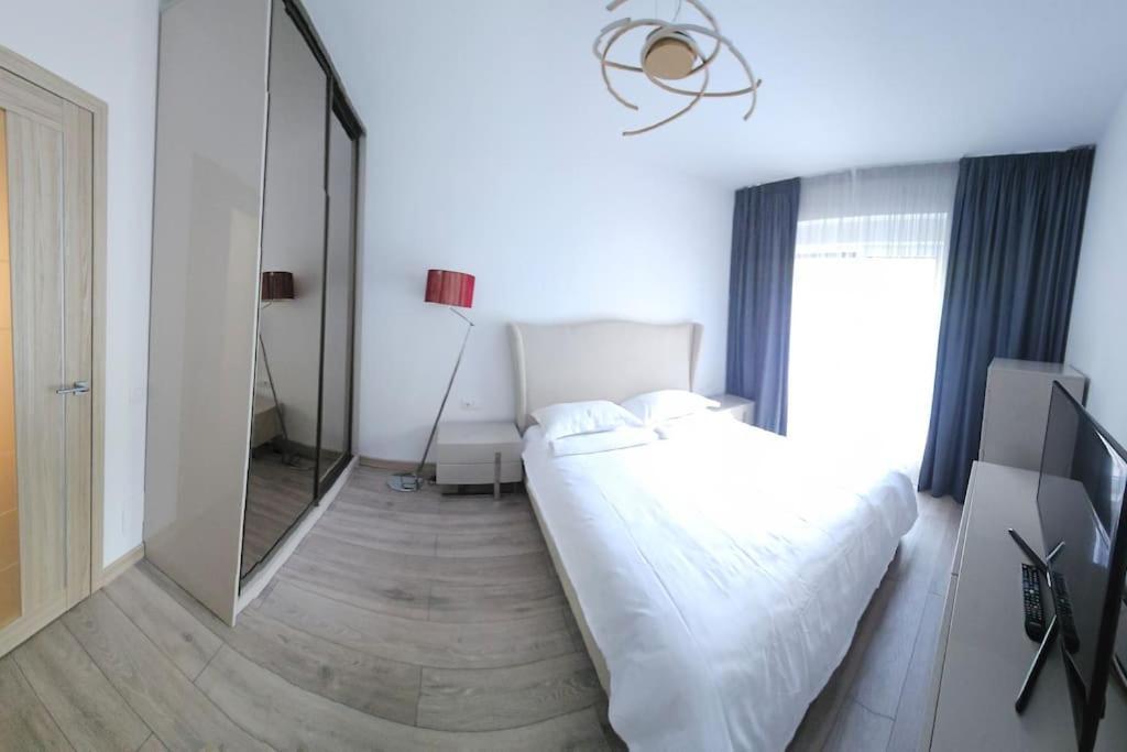 Ewa Green Towers Piteşti Esterno foto
